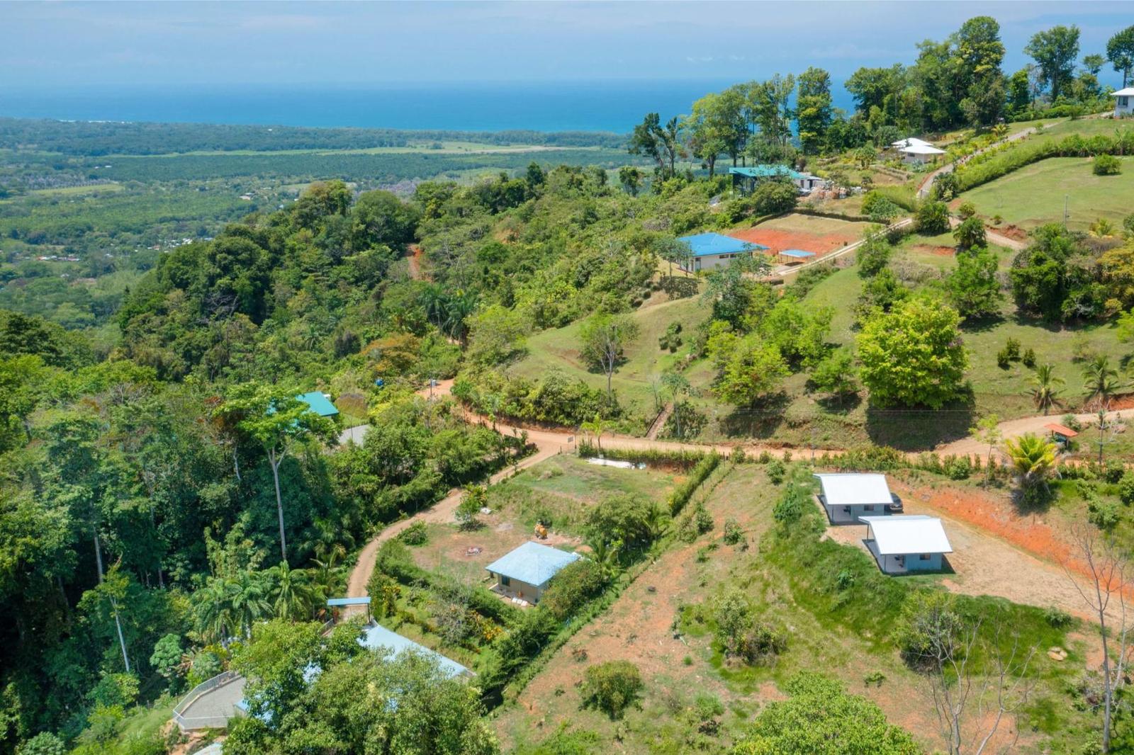 4.7 Acre Estate for Sale, Hills of Portalon, Manuel Antonio, Puntarenas, Costa Rica — photo 2