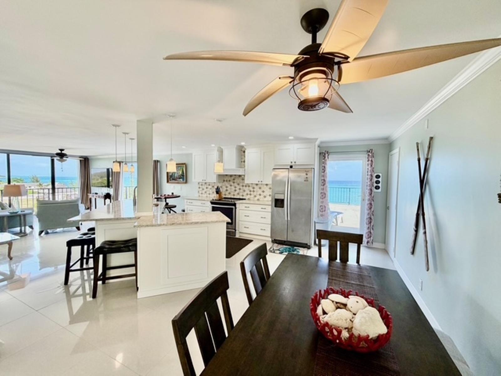 CORAL BEACH, PENTHOUSE — photo 4