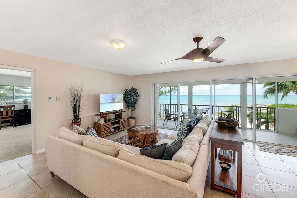 The Retreat # 30, 3 Bed/3.5bath — photo 2