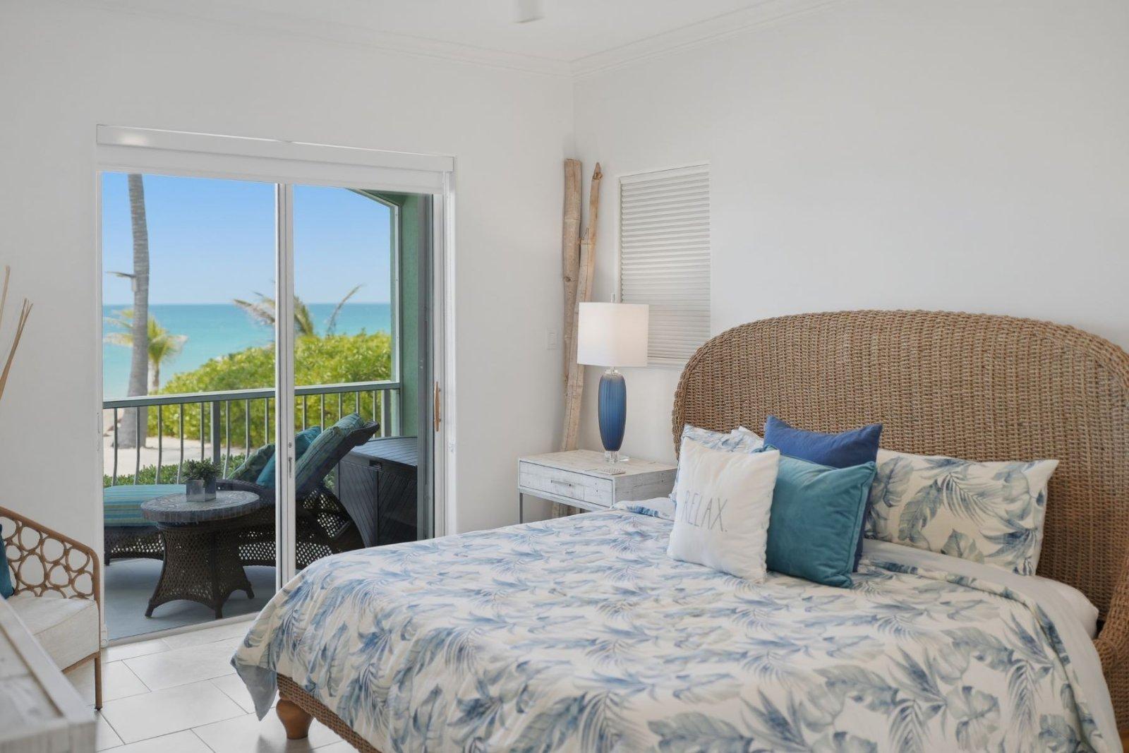 3 Bedroom Beachfront Condo for Sale, On The Bay, Old Man Bay, Grand Cayman — photo 5
