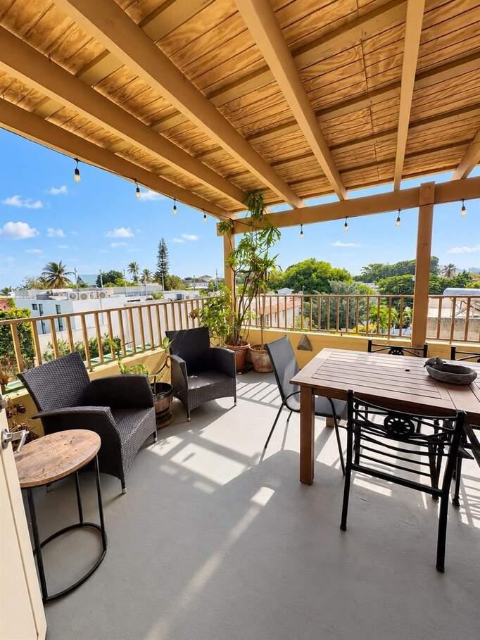 1-bedroom condo in San Juan — photo 1