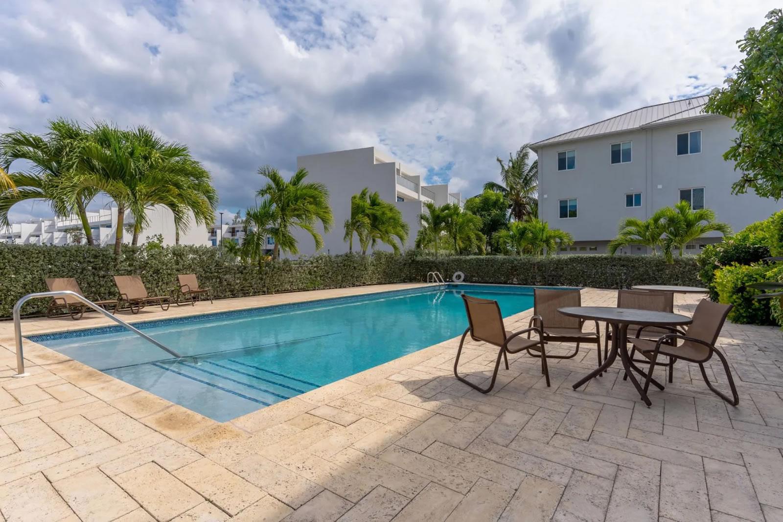 4 Bedroom Townhome for Sale, South Bay Estates, Bel Air Drive, South Sound, Grand Cayman — photo 1