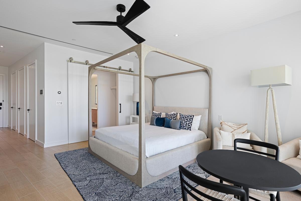 1 bedroom Apartment for sale at Goldwynn, Nassau — photo 4