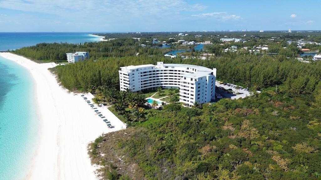 2 bedroom Apartment for sale — SILVERPOINT CONDO in Grand Bahama, The Bahamas — photo 2