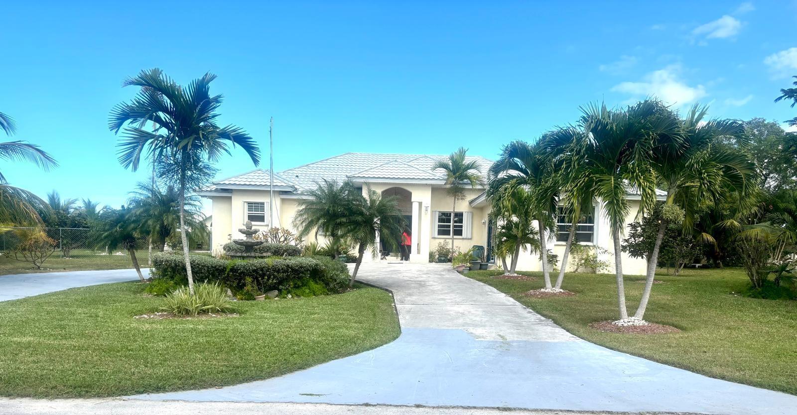 4 Bedroom Residence for Sale on Confederates Walk, Grand Bahama, The Bahamas — photo 4