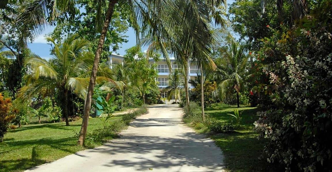 2 Bedroom Apartment for Sale, Tranquility Cove, Tower Isle, St Mary, Jamaica — photo 1