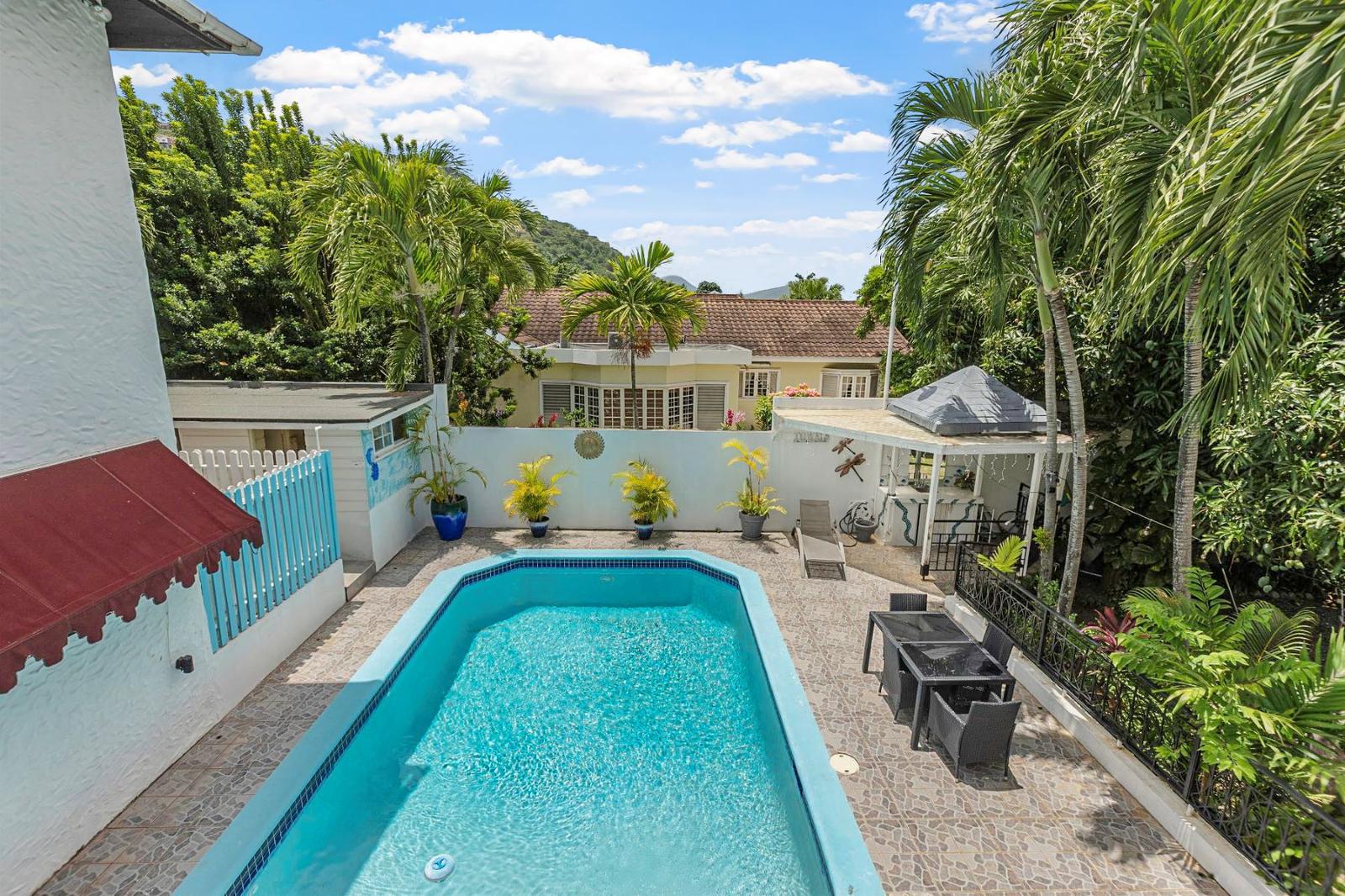 7 Bedroom Luxury Home for Sale, 4 Garden Close, Kingston, Jamaica — photo 1