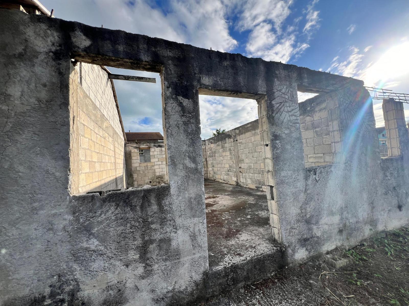 5 bedroom Apartment for sale — GAMBLE HEIGHTS in Nassau / New Providence, The Bahamas — photo 3