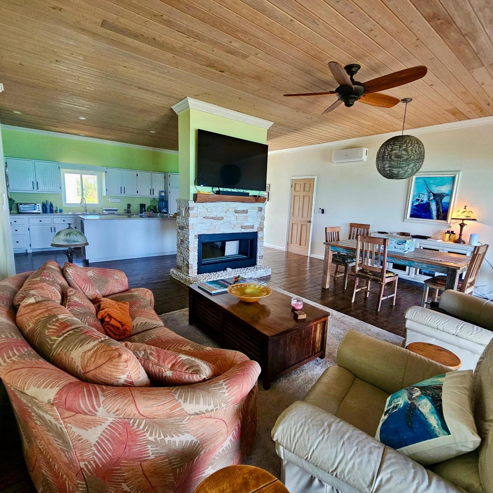 3 bedroom Residence for sale in GOVERNOR’S HARBOUR — photo 3