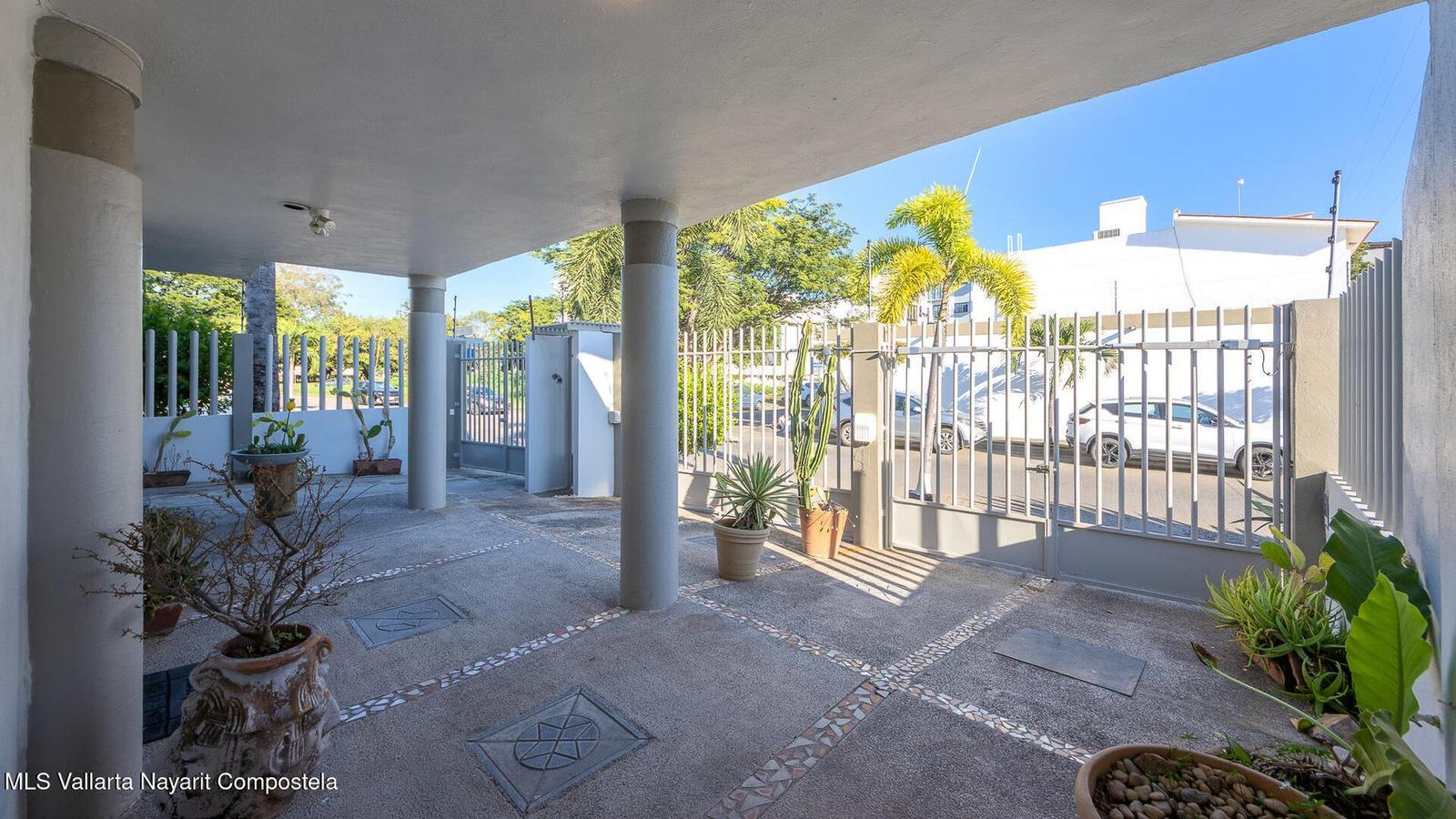 4 Bedroom House for Sale, Fluvial Vallarta, Puerto Vallarta, Mexico — photo 5
