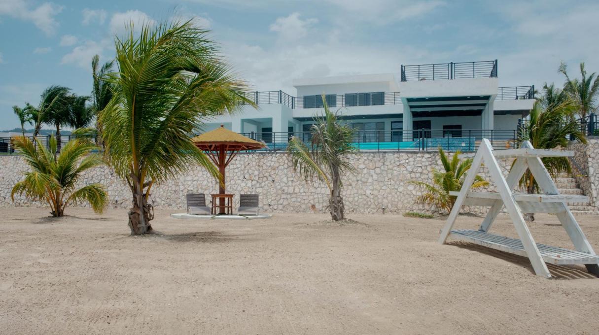 Paradisiac Beach Club 3BR Home — photo 3