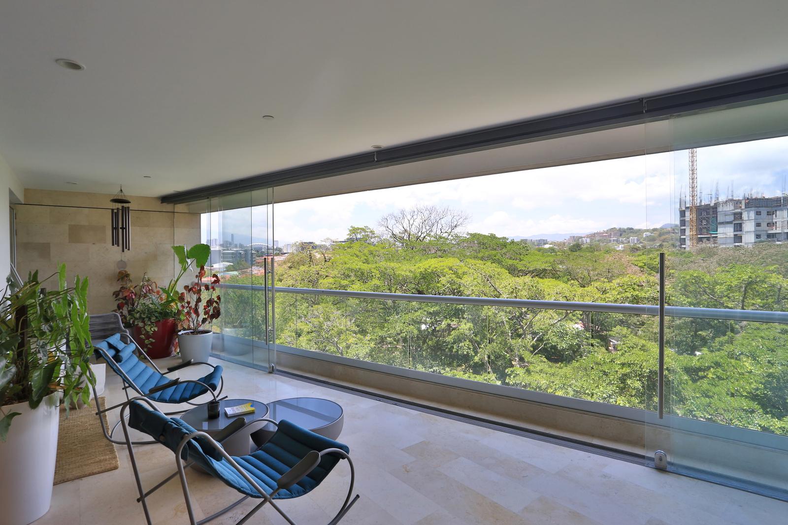 3 Bedroom Residence for Sale, Central Park, Escazu, Costa Rica — photo 4