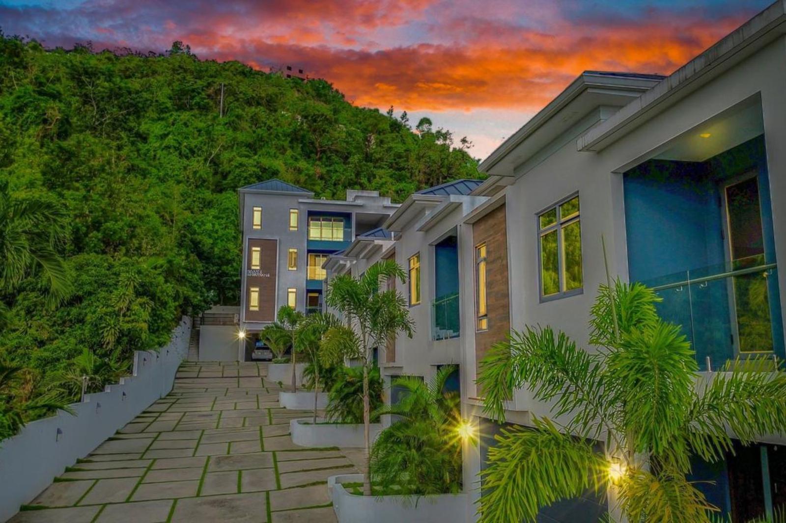 4 Bedroom Townhouse for Sale in Norbrook, Kingston, Jamaica — photo 2