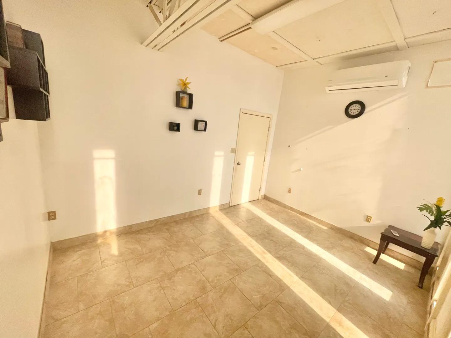 Office Space for Lease in Raphune Hill, US Virgin Islands — photo 4