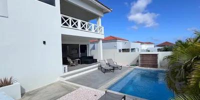 3 bedroom home for sale - Vista Montana Island View Villa — photo 2