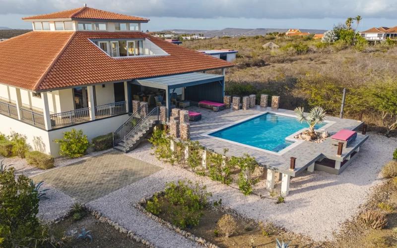 Exclusive Villa with Panoramic 360° Island Views | Coral Estate — photo 5