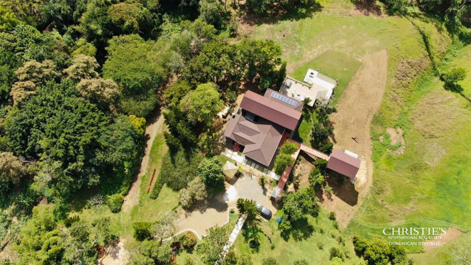 Villa Baila Viento Luxury Farm in Jarabacoa — photo 1