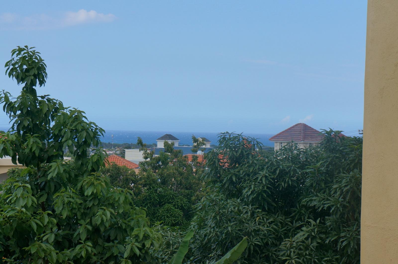 Great Condo Great Price — photo 4