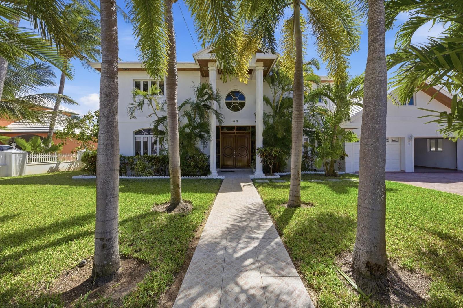 5 bedroom Residence for sale in LAKE CUNNINGHAM ESTATES — photo 3