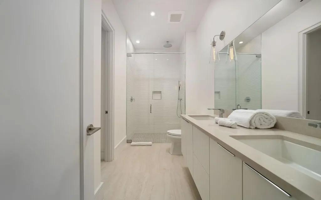 1-bedroom apartment in Paradise Island — photo 3