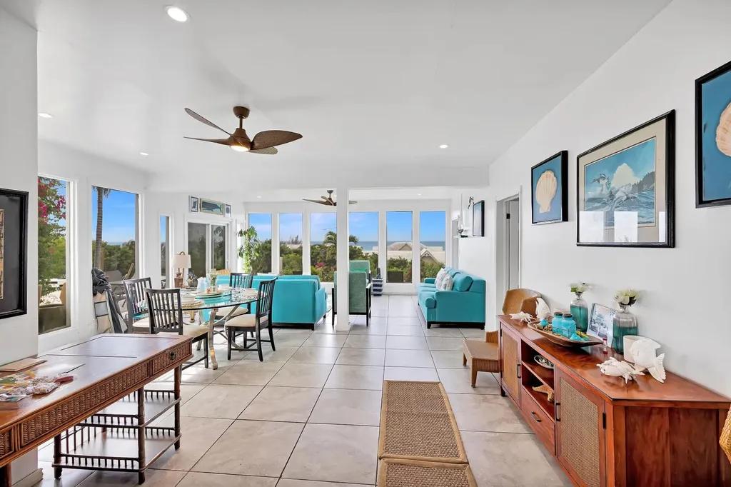 11-bedroom villa in Paradise Island with ocean views — photo 1