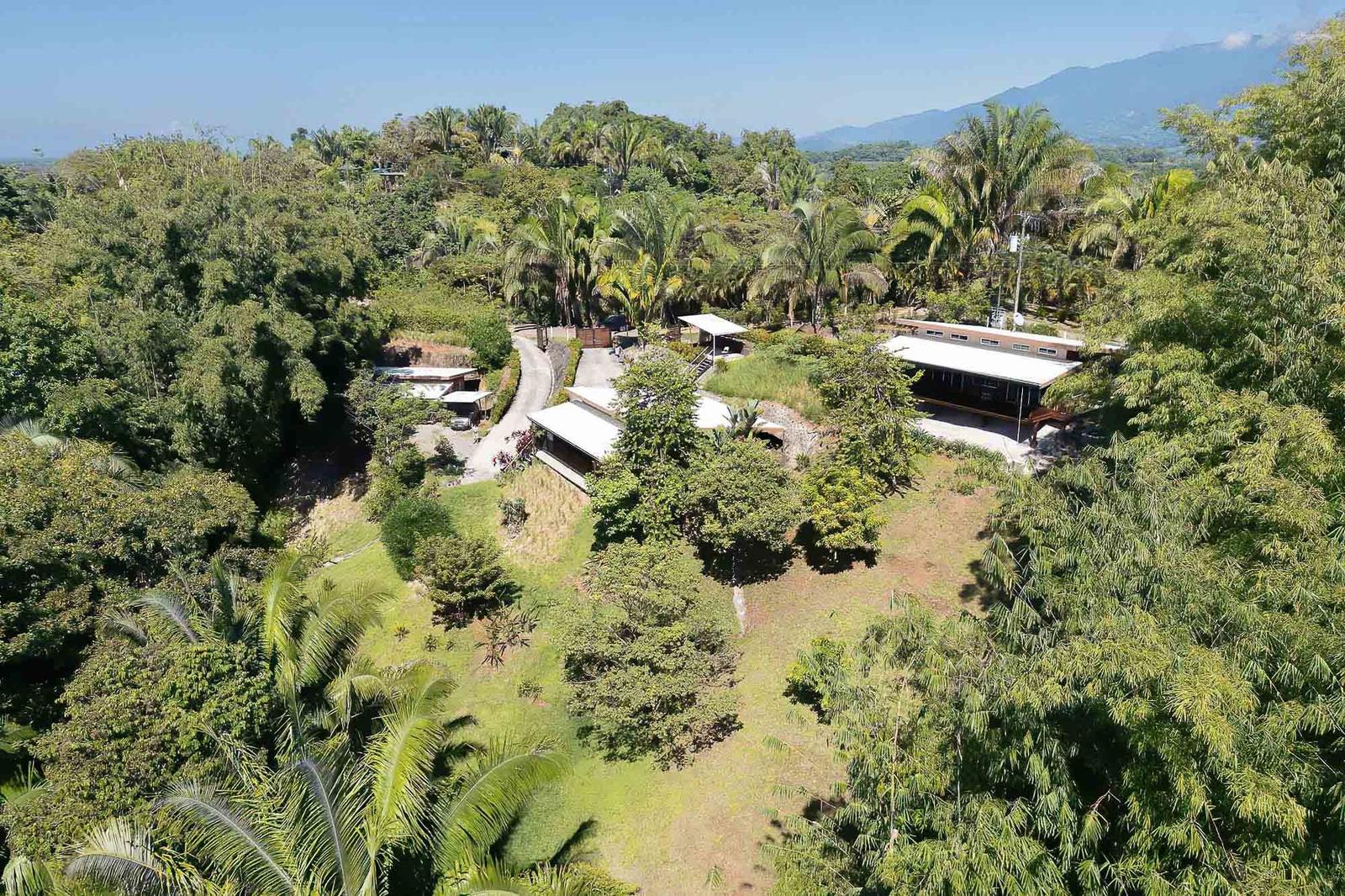 6 Bedroom Property for Sale, Finca Se Ve Bien, Quepos, Puntarenas, Costa Rica — photo 1