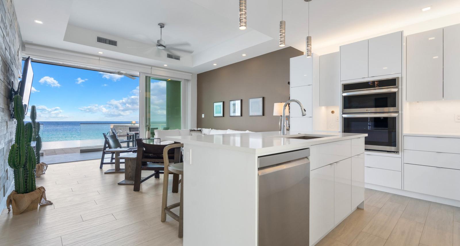 1 Bedroom Property for Sale in Cayman Islands — photo 5