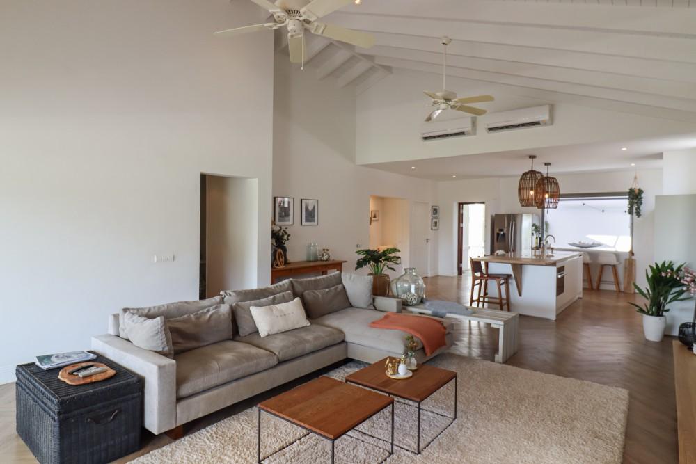 Completely renovated 4bed villa with pool & jacuzzi near golf & marina — photo 3