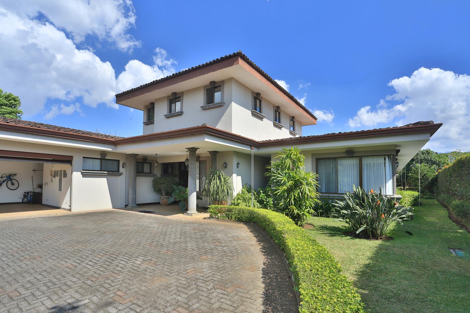 4 Bedroom House for Sale in La Canada, Santa Ana, Costa Rica — photo 3