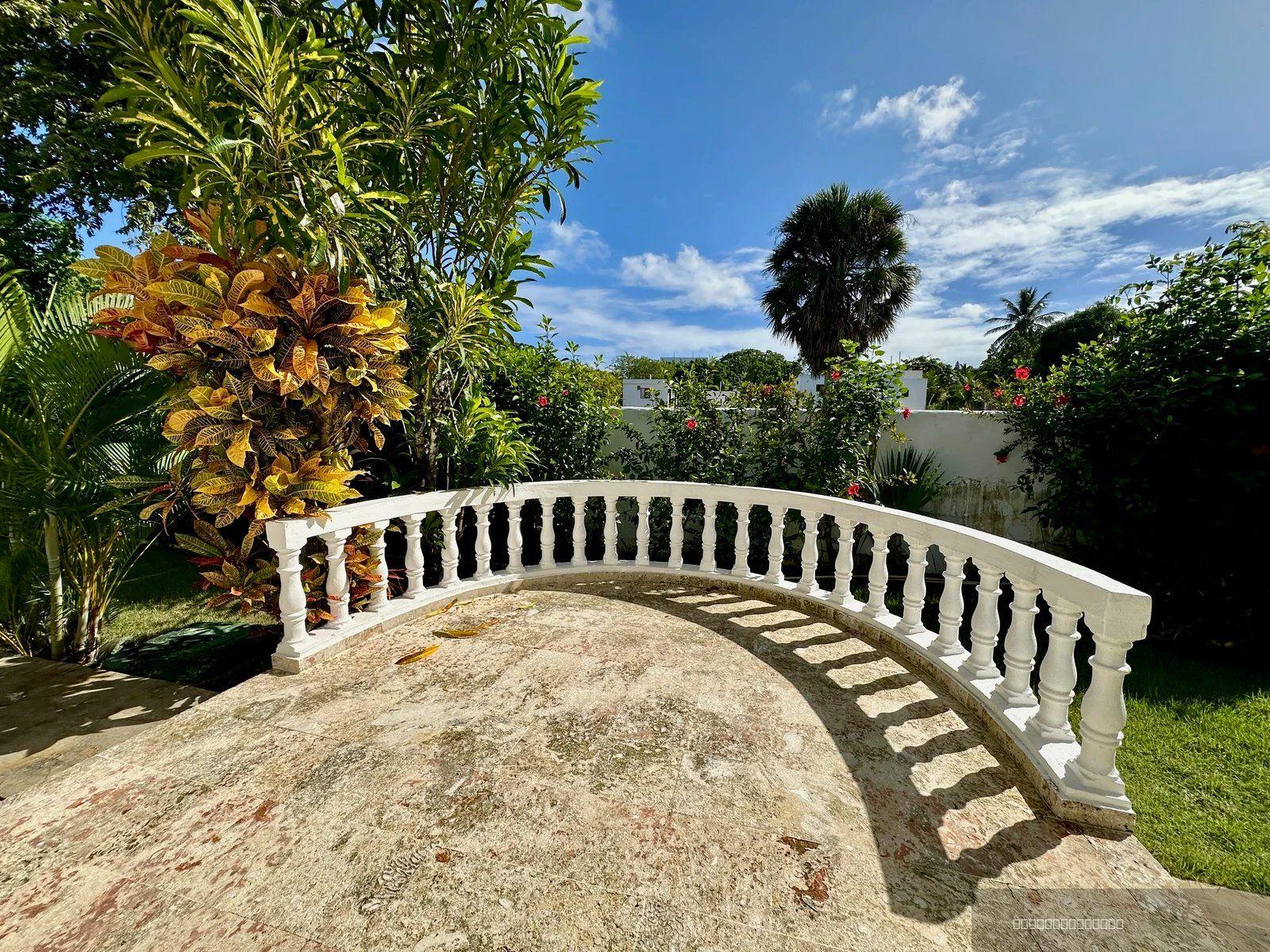 3 bedroom property for sale — photo 3