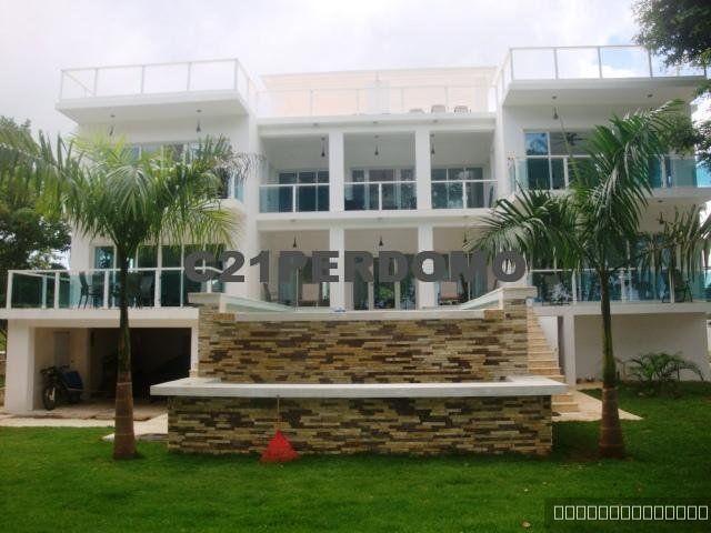 Luxury 5-Bedroom Oceanfront Villa, Río San Juan — photo 1