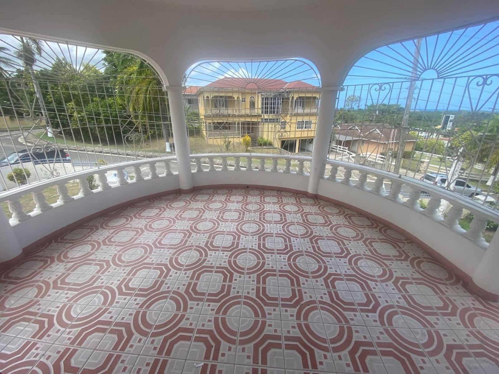 4 Bedroom House for Sale, Vista del Mar, St Ann's Bay, Jamaica — photo 3