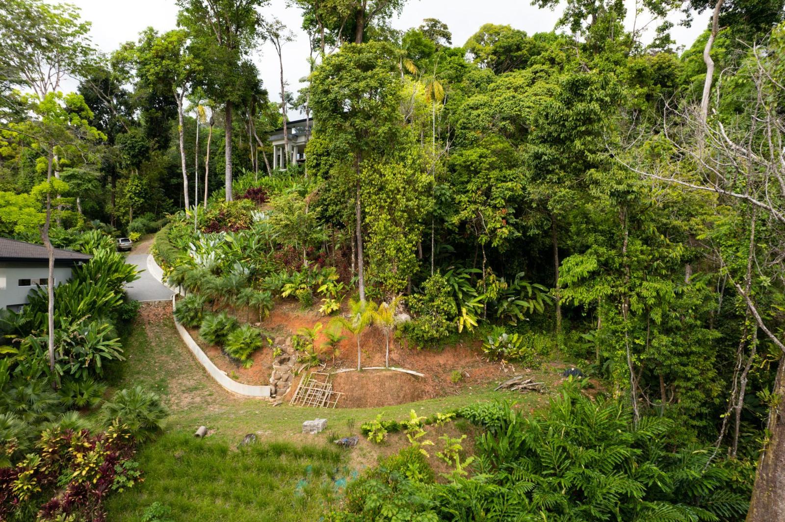 6,311 Sq M Lot for Sale, Escaleras Village, Puntarenas, Costa Rica — photo 4