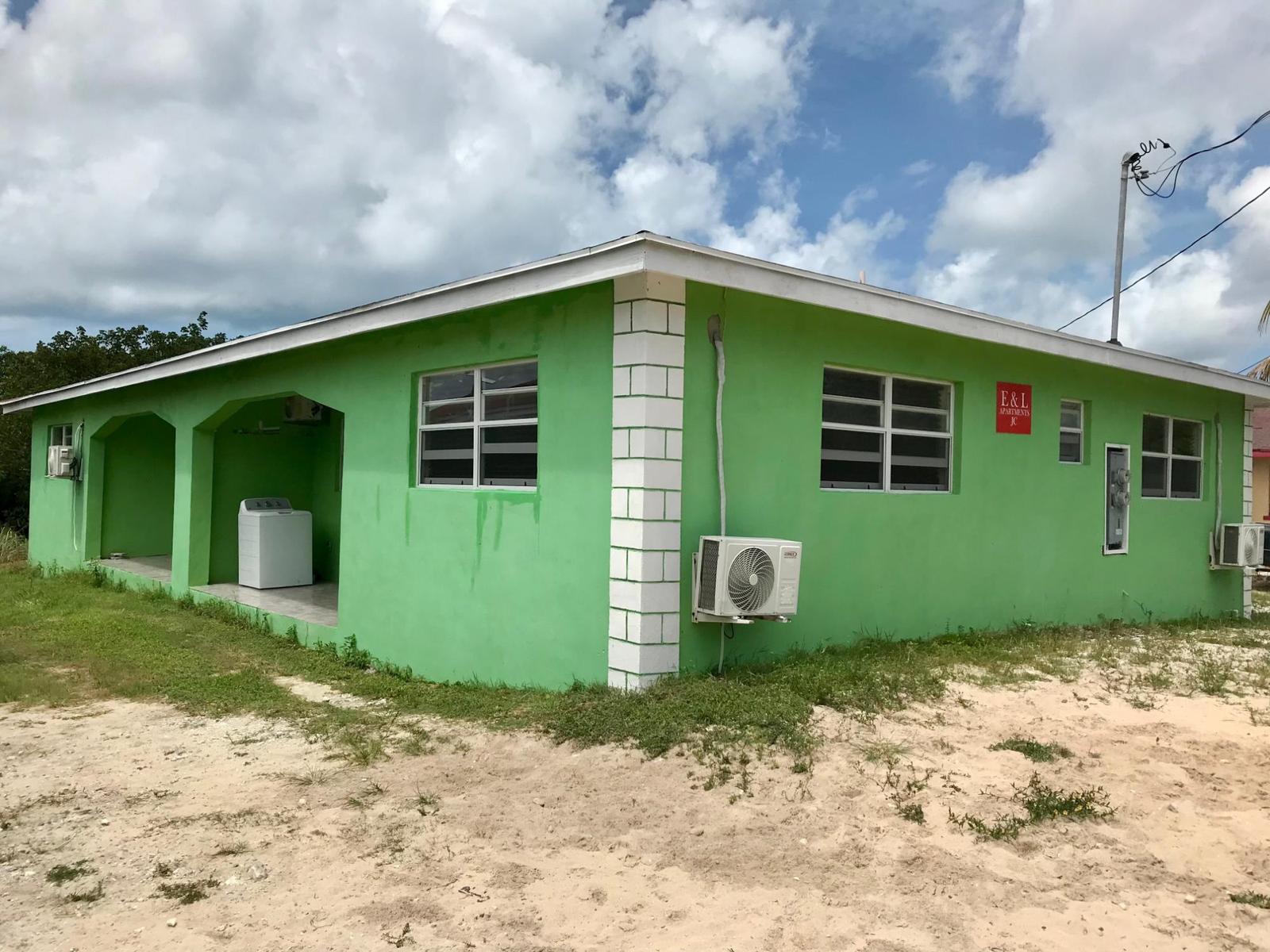 ELEUTHERA APT #1, JAMES — photo 2