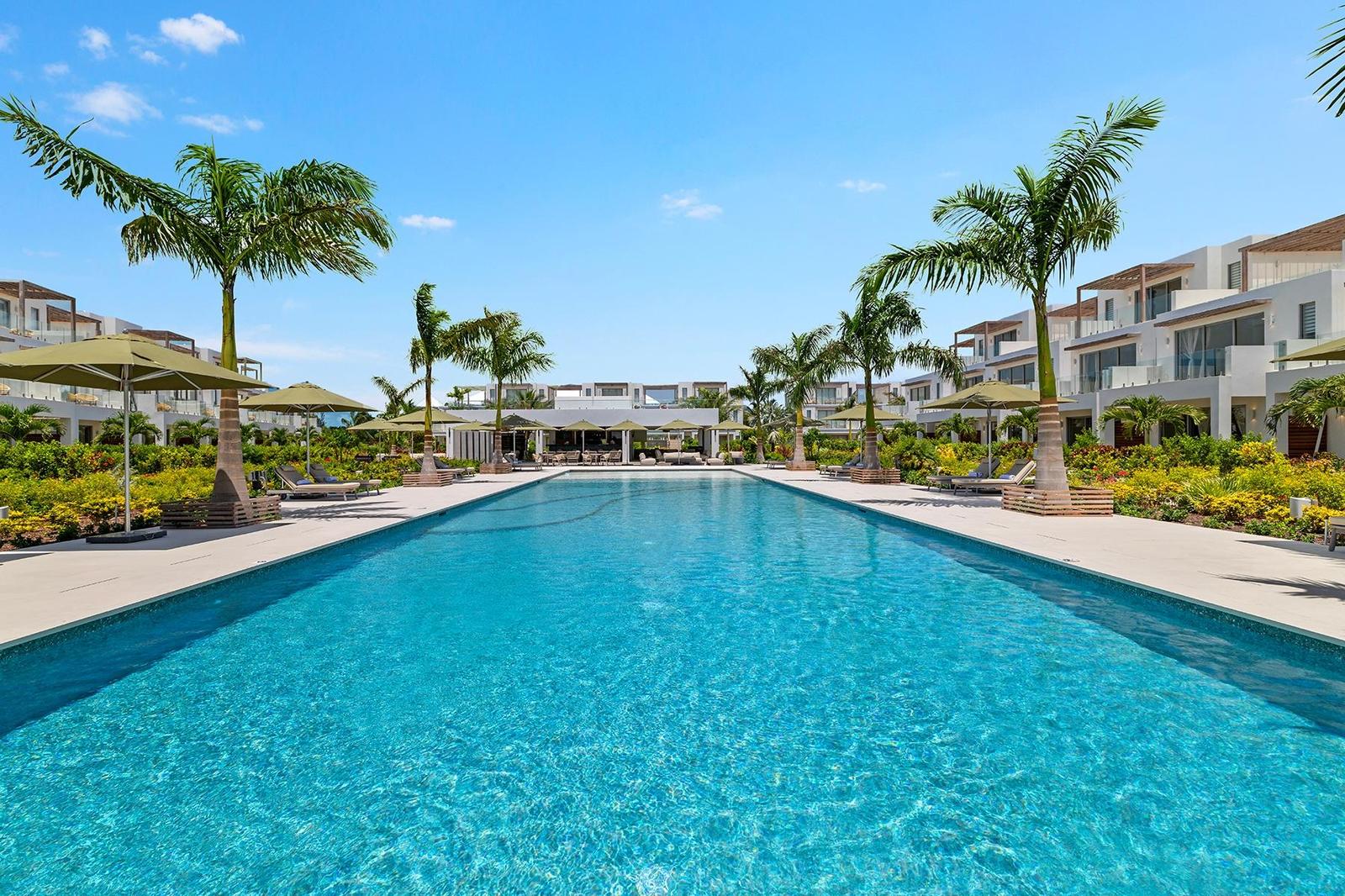 The Park in Grace Bay — photo 2
