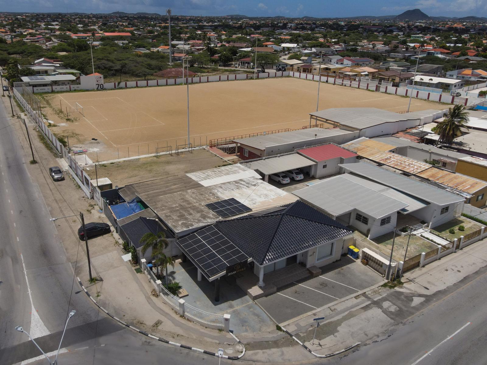 Mixed-use Property in Oranjestad — photo 4