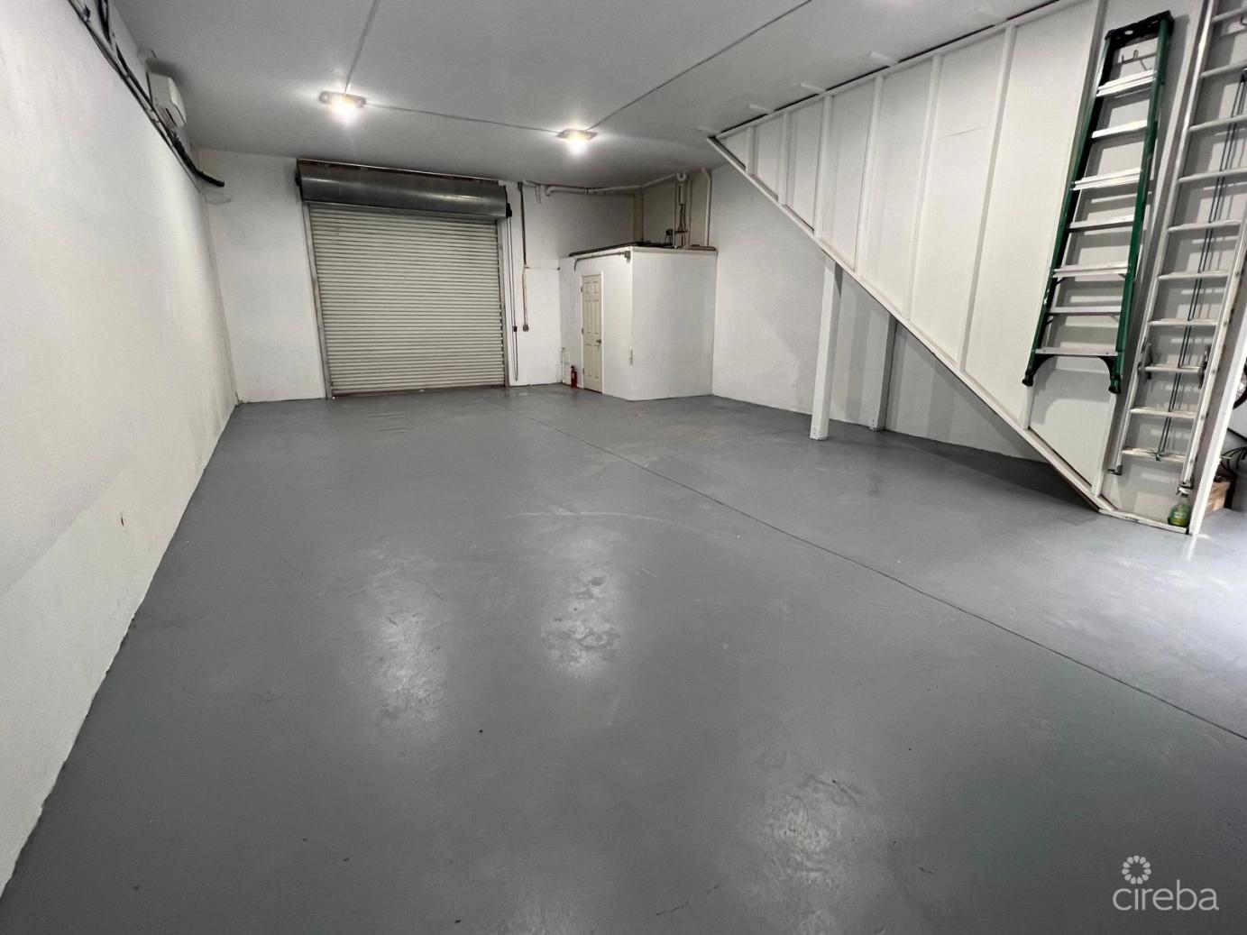 Jjt Warehouse — photo 4