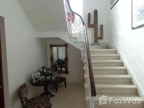 7 Bedroom House for Sale at Santo Domingo — photo 2
