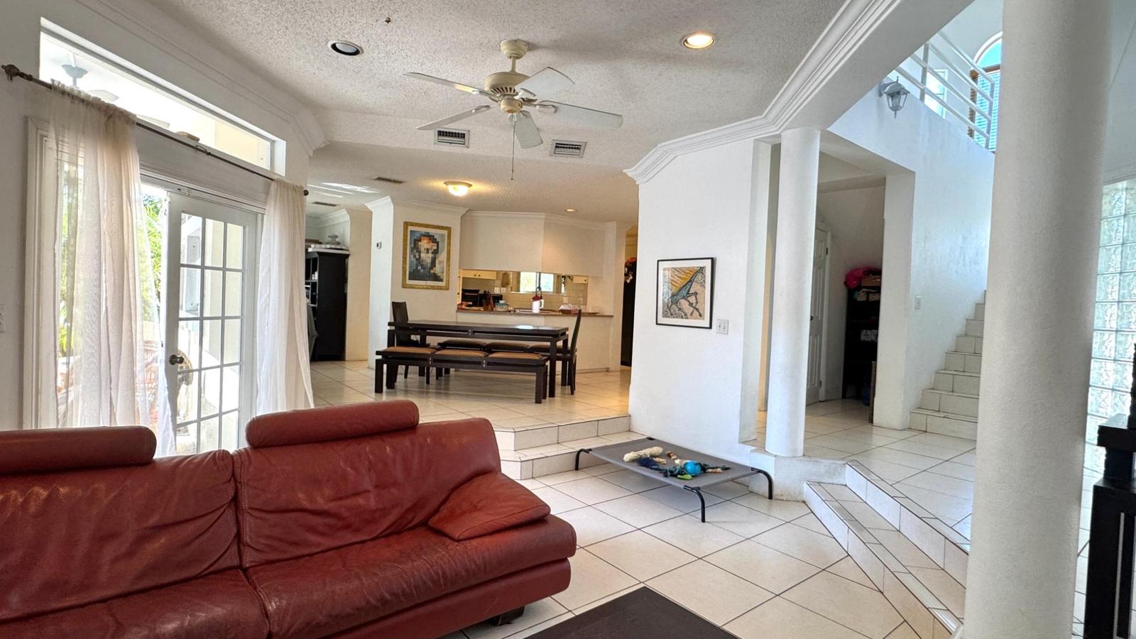 3 bedroom Residence for sale — PALATIAL ESTATES in Nassau / New Providence, The Bahamas — photo 5