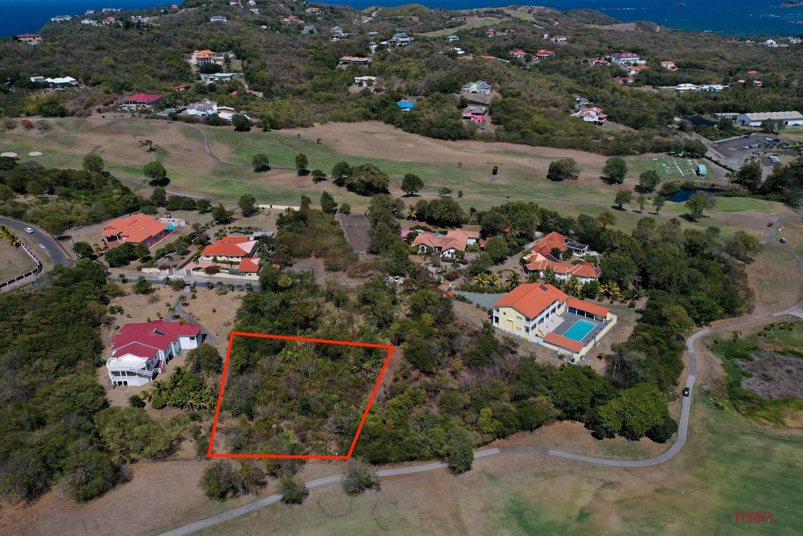 Almost 7 acres of Prime land in Cap Estate for sale - A Developer's dream! — photo 3