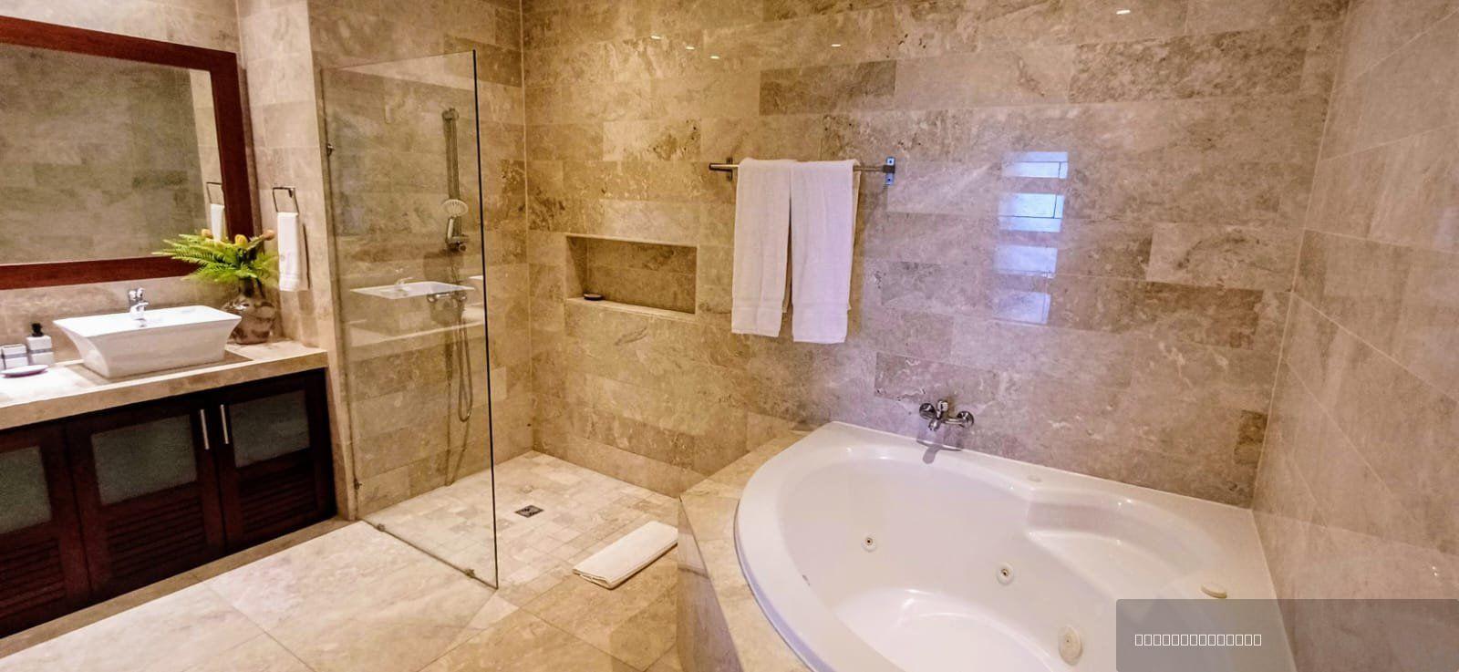 Beachfront 3-Bedroom Condo at Beach Palace, Cabarete — photo 5