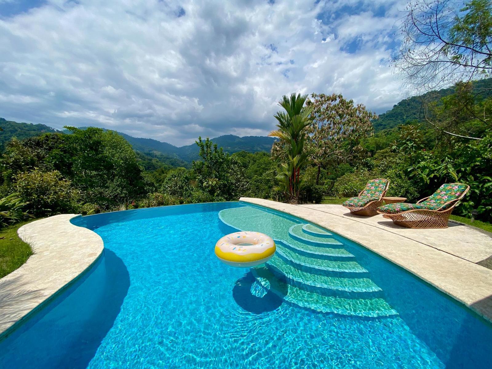 2 Bedroom Home for Sale in Manuel Antonio — photo 3