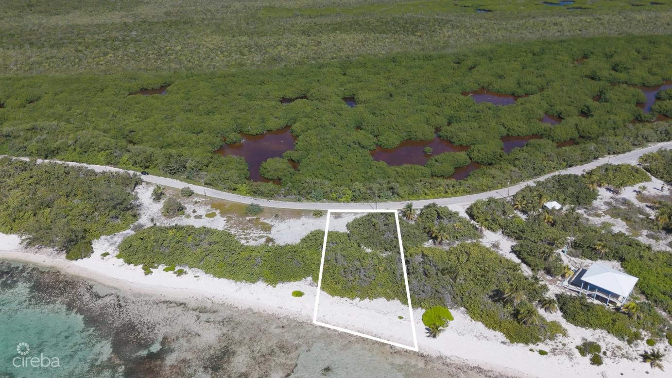 Little Cayman Beachfront Lot 0.45 Acres — photo 2