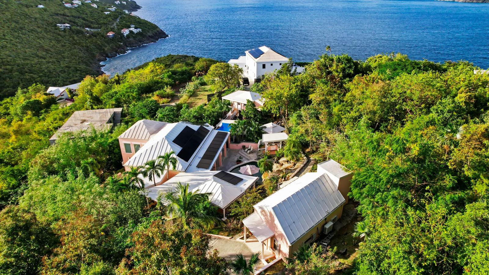 Villa Grotto — photo 2