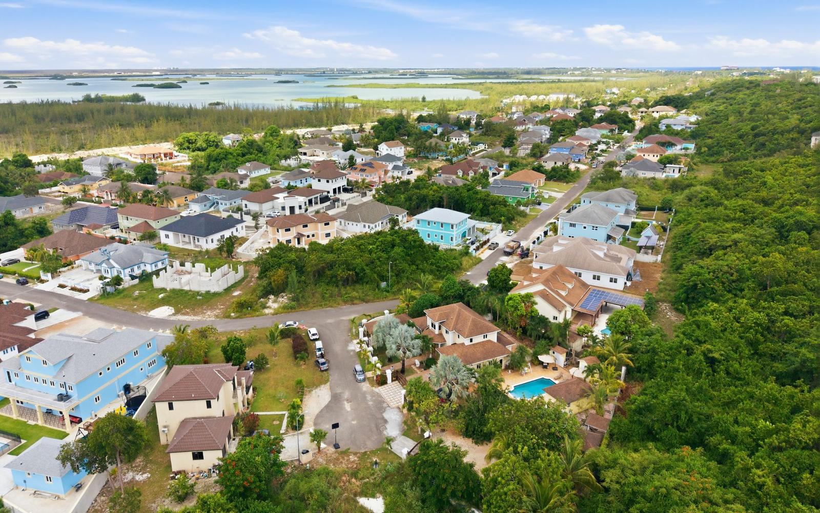 4 bedroom Single Family Home/House for sale in Nassau/New Providence, Bahamas — photo 4
