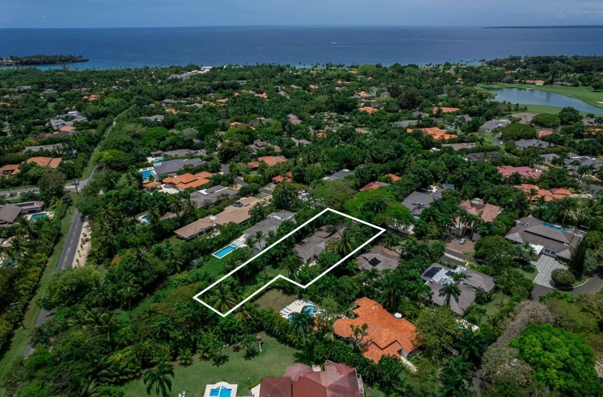 4 bedroom property for sale — photo 4