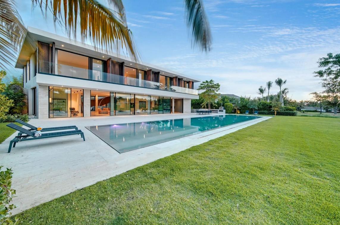 El Valle # 6 in Casa de Campo — photo 1