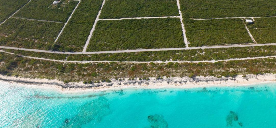 Middle Caicos 0.46 Acre Lot Near Beach — photo 2