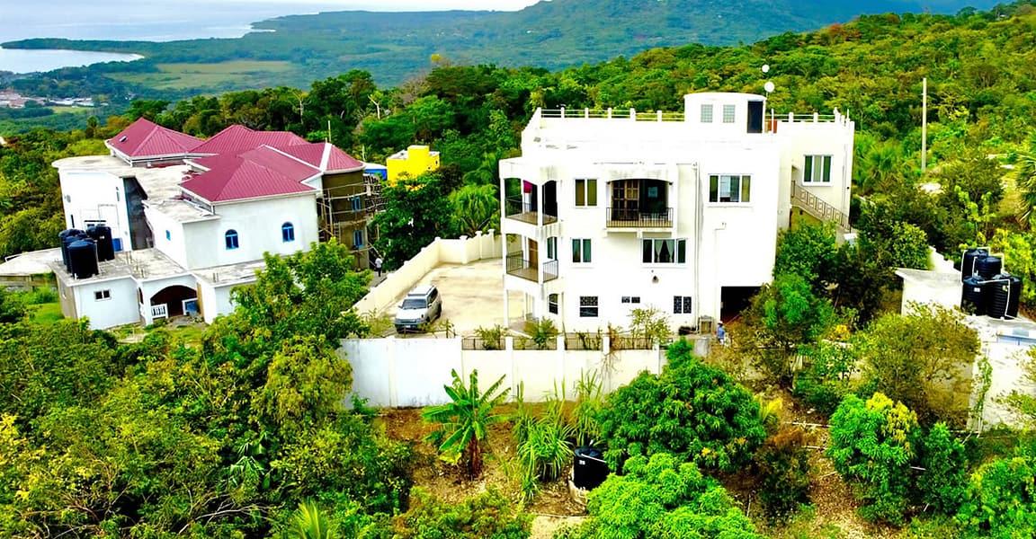 6 Bedroom Home for Sale in Culloden, White House, Westmoreland, Jamaica — photo 5