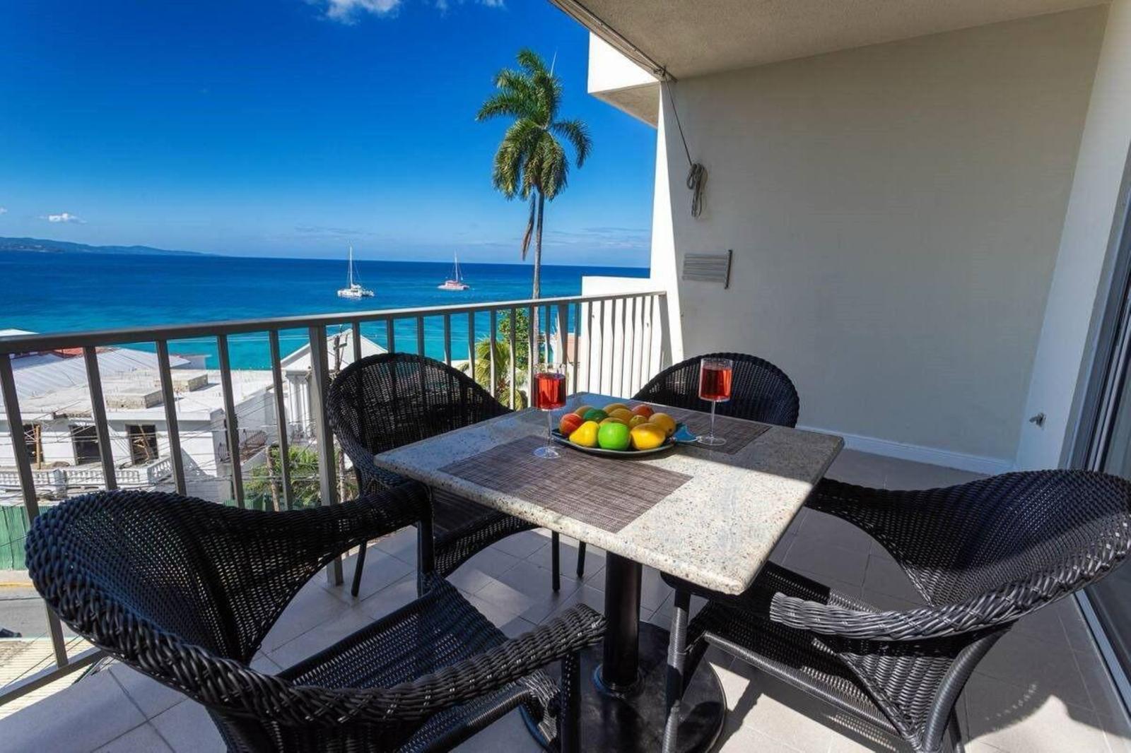2 Bedroom Condo for Sale, Montego Bay Club Resort, Montego Bay, Saint James, Jamaica — photo 1